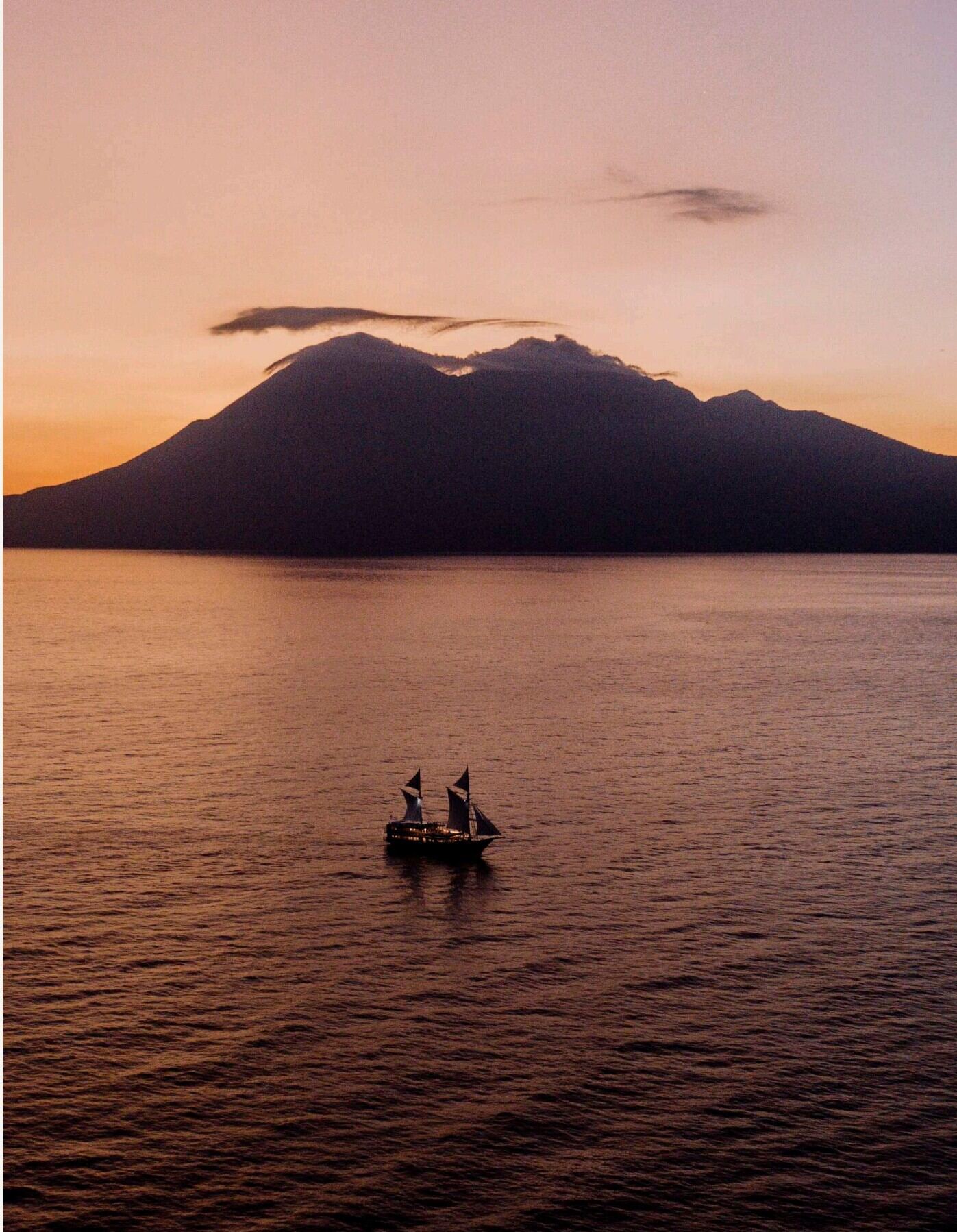 Labuan Bajo — Disembark - 1