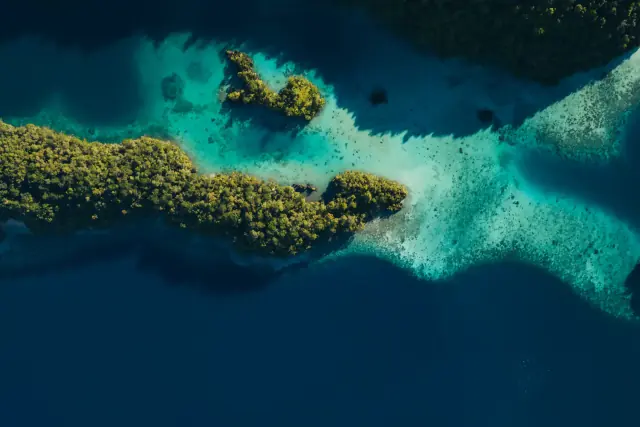 Aliikai Voyage — 12-Day Ambon to Sorong