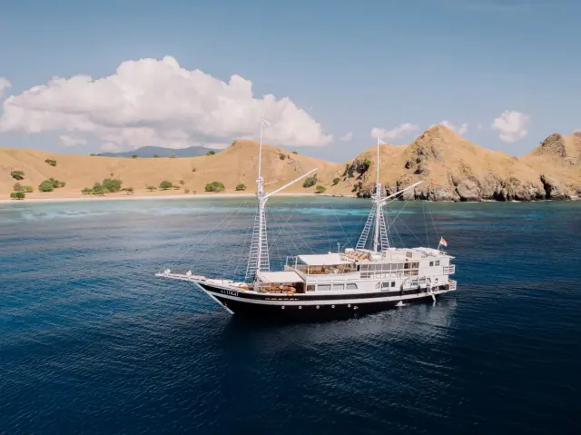 Aliikai Voyage — 4-Day Komodo National Park