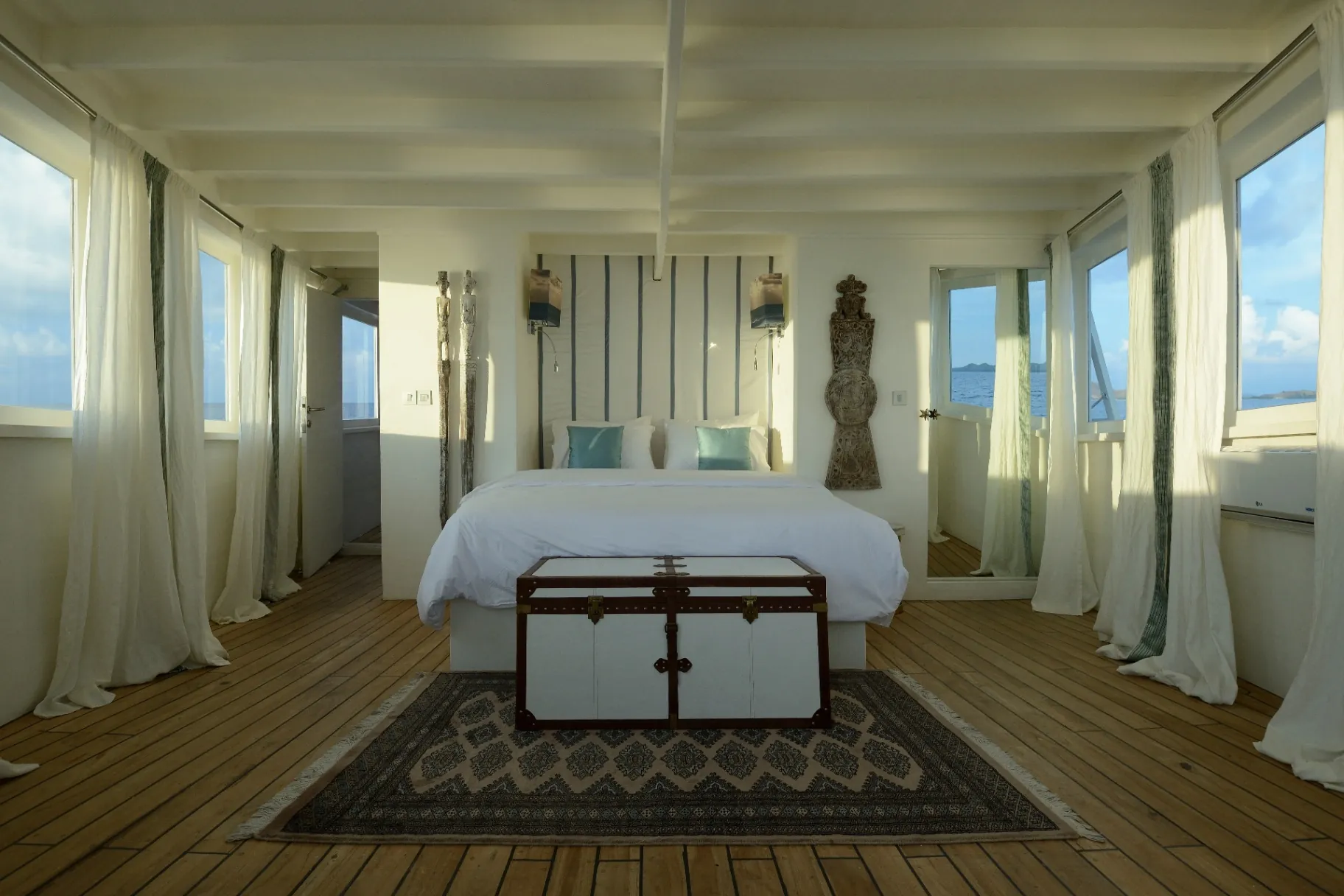 Alexa yacht photo 2