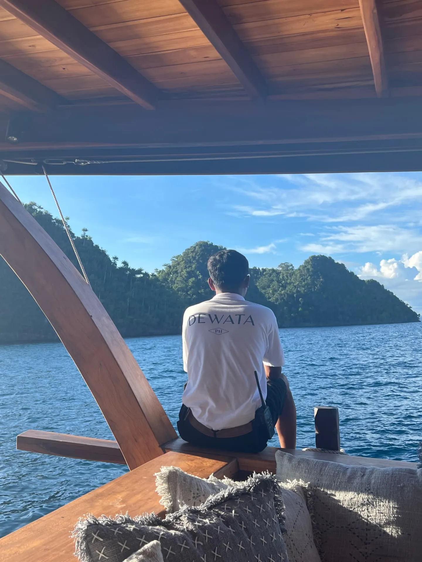 Dewata yacht photo 4