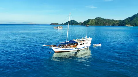 Lambo private yacht charter in Indonesia