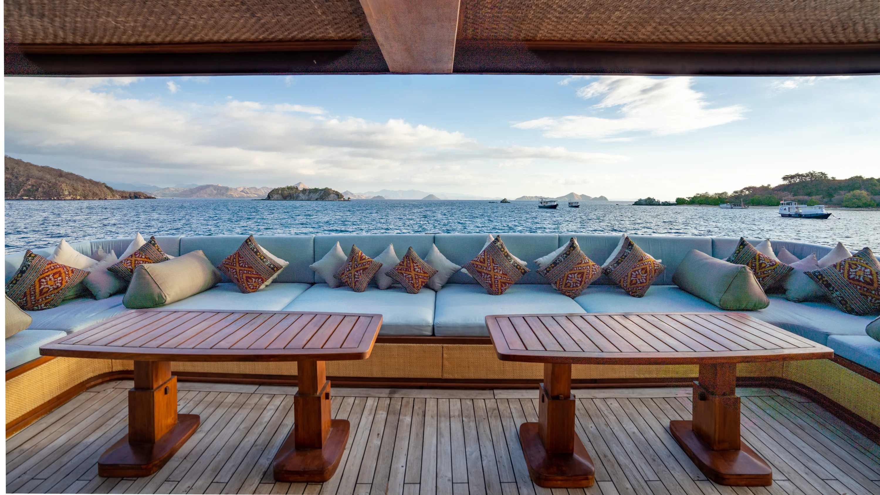 Maj Oceanic yacht photo 5