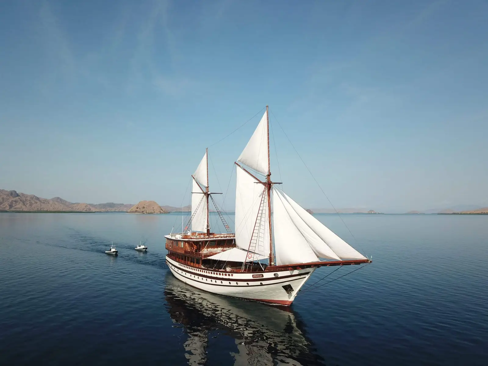 Prana by Atzaro luxury phinisi under sail