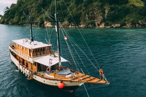 Samara I private yacht charter in Indonesia